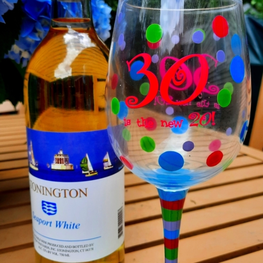 Happy 30th wine glass